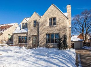 2772 N 68th St, Milwaukee, WI 53210