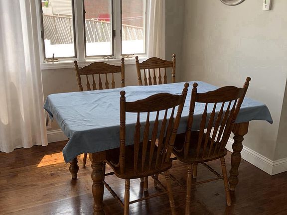 4th image of 114 Labau Ave