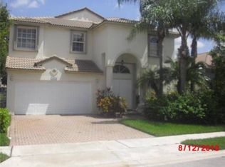 15871 SW 14th St, Pembroke Pines, FL 33027