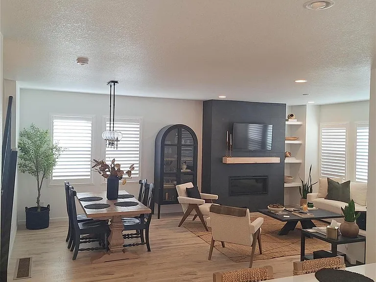 7958 Adams Fork Ave — Photo 9