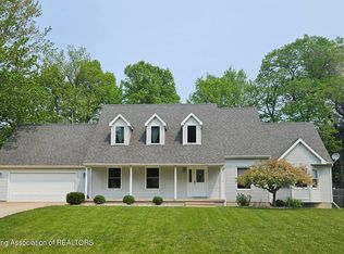 705 Feasel St, Eaton Rapids, MI 48827