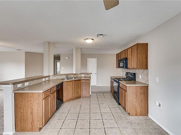 3rd image of 9517 Thomas Jefferson Dr