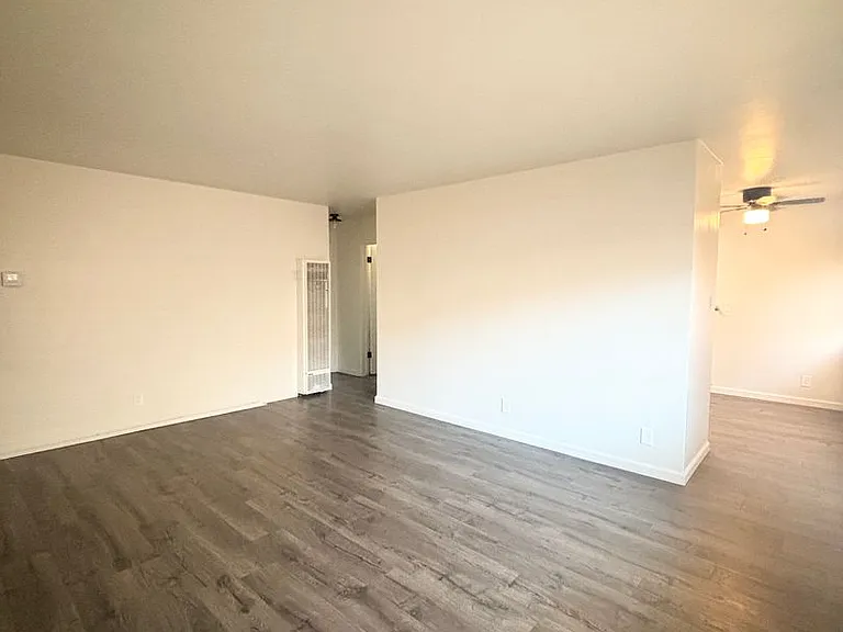 232 1/2 S G St — Photo 3