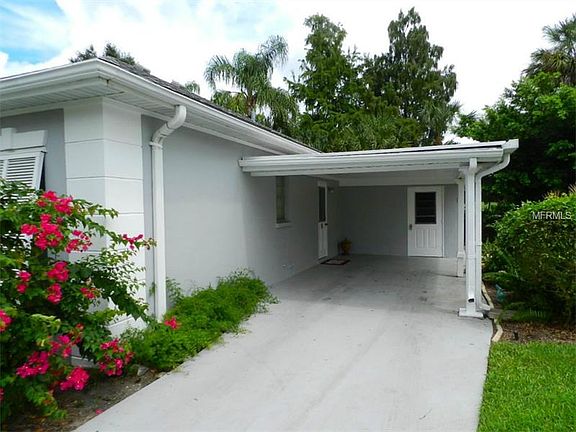 2nd image of 3 Antigua Cir