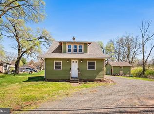 1356 S Hanover St, Pottstown, PA