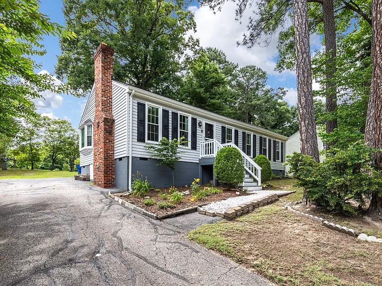 10112 Post Horn Dr — Photo 4