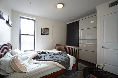 Rented by Rennit Inc.