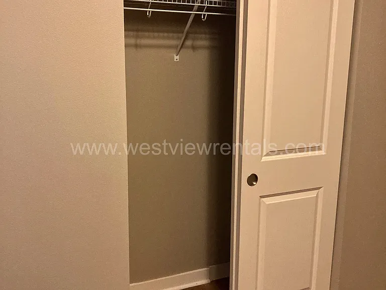 1010 Railroad Ave — Photo 330