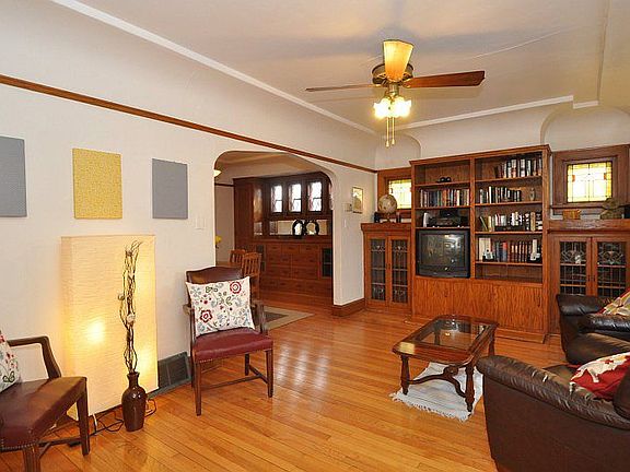 4th image of 2318 S 58th St