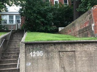 1295 Richmond Rd, Staten Island, NY 10304