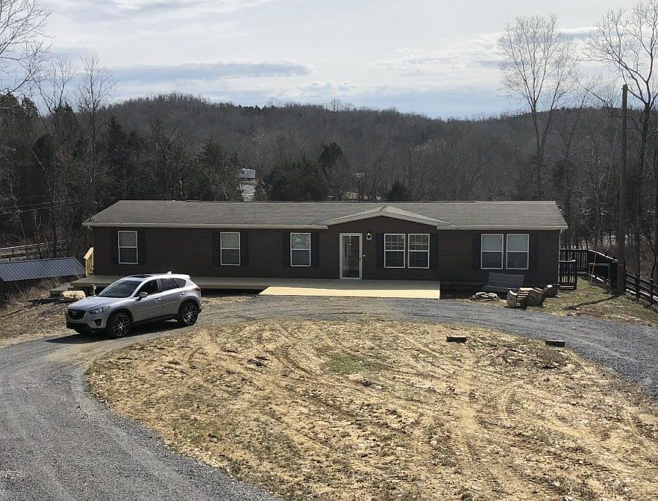 2nd image of 70 Fogg Rd