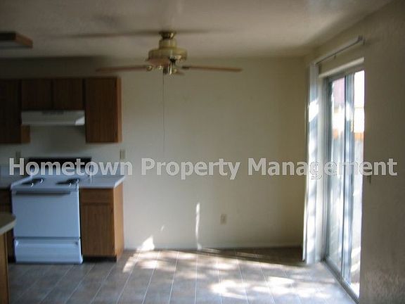 4th image of 2032 Conger Ave NW
