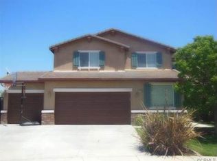 17180 Woodentree Ln, Riverside, CA 92503