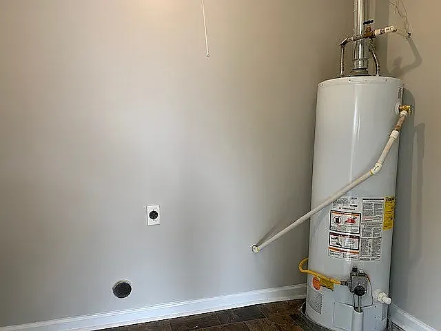 1711 Floyd Rd — Photo 8