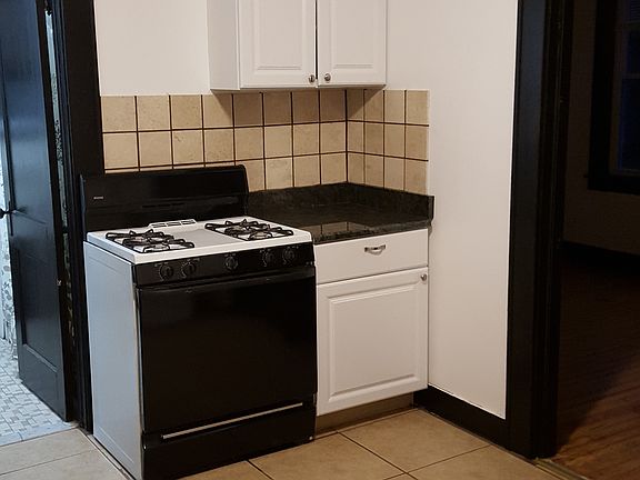 1st floor kitchen
