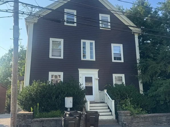 43 Elm St APT 4, Marblehead, MA 01945