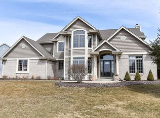 N25W26342 Wilderness Way, Pewaukee, WI 53072