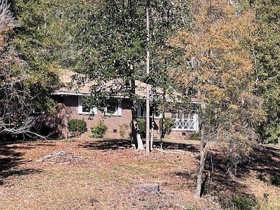 3rd image of 1021 Thomas Dr
