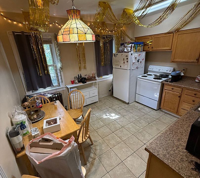 1st image of 316 Semple St APT D