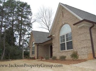 18 Black Oak Dr, Jackson, TN 38305