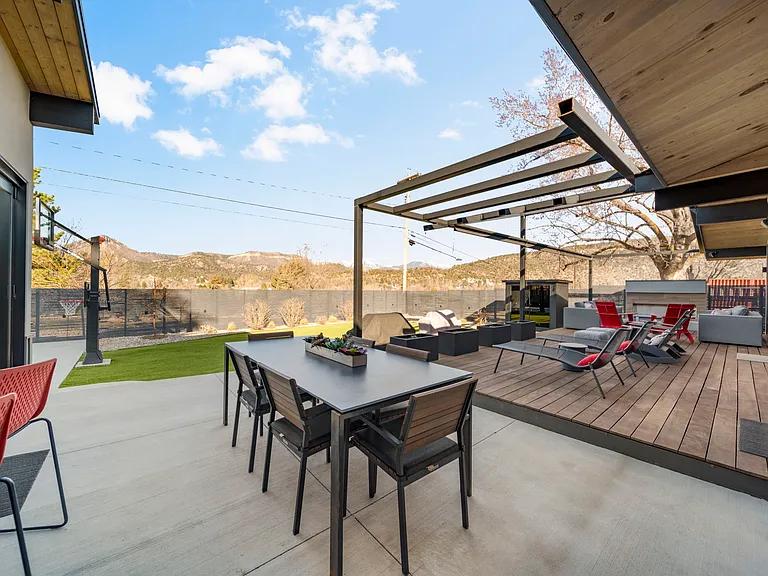 2713 Mesa Ave — Photo 34