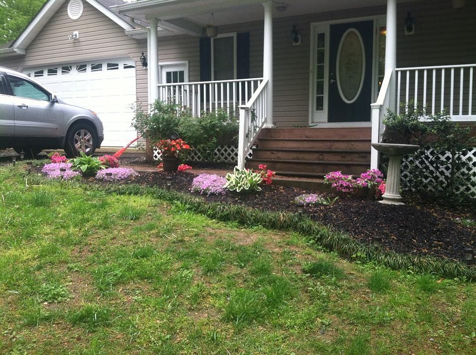 2nd image of 12858 Laurel Way