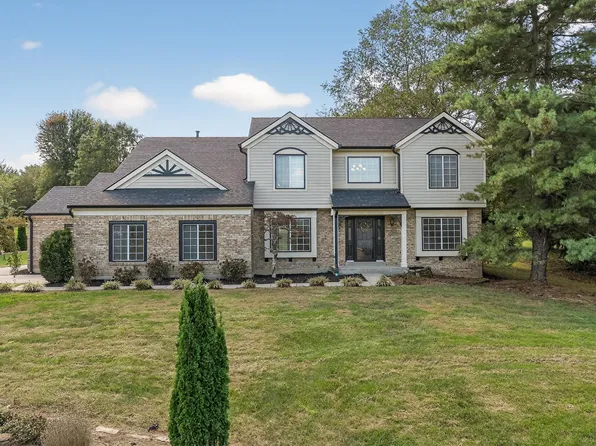 1547 Jolee Dr, Hebron, KY 41048