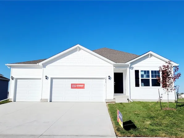 1012 Dee St SE, Bondurant, IA 50035
