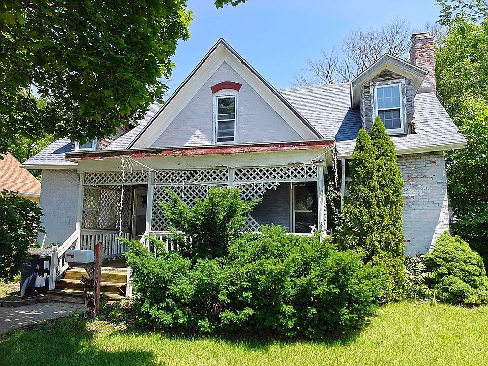 1st image of 304 Hendricks St