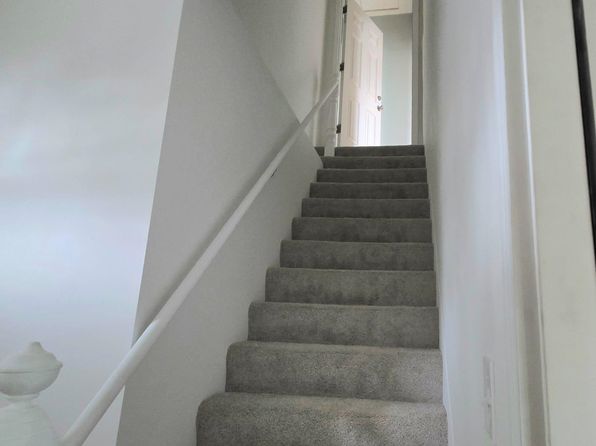 manchester-new-hampshire-95346584 picture