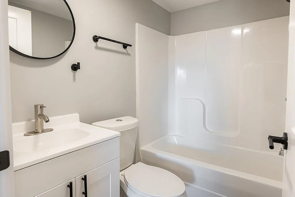 Genesis Apartments 650 — Photo 2