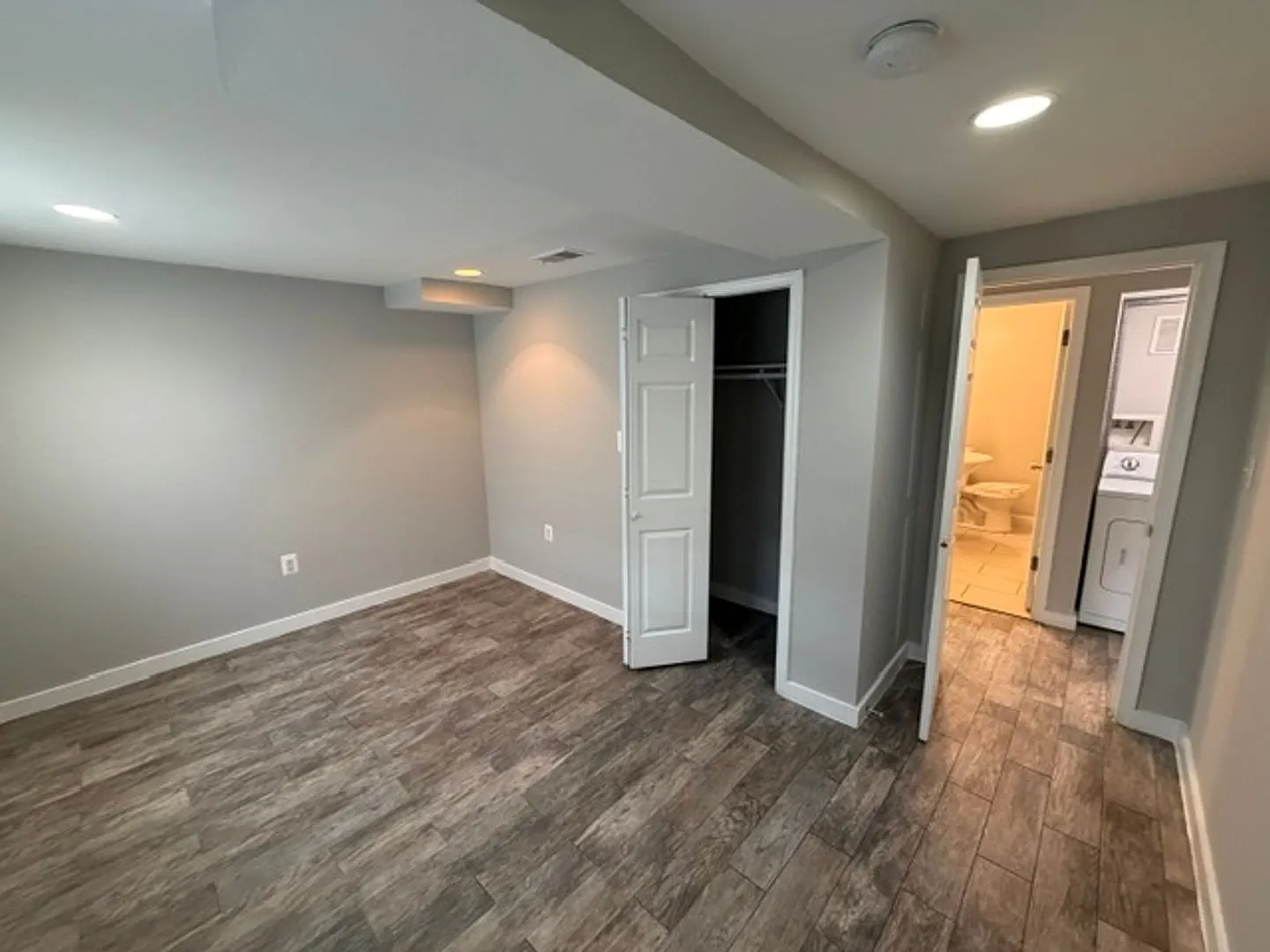 74 Webster St Ne — Photo 2