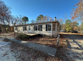 150 Christopher Dr, Sanford, NC 27332