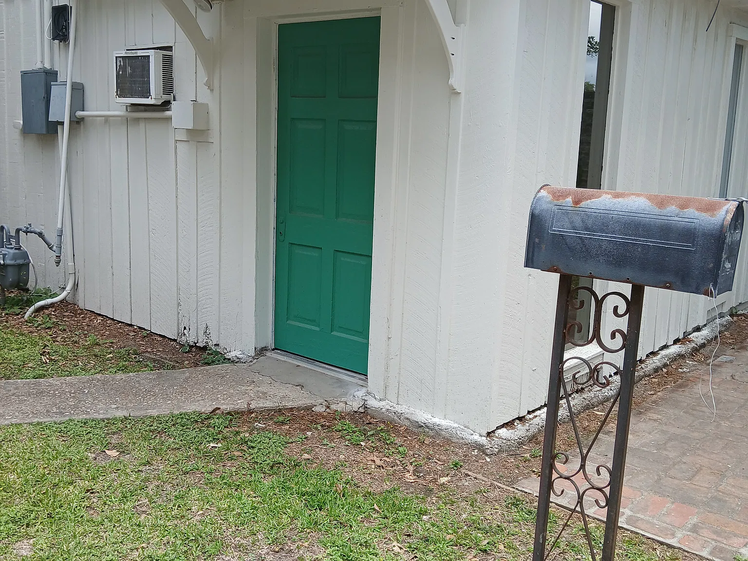 1 bed, 650 sqft, $875 — Photo 2