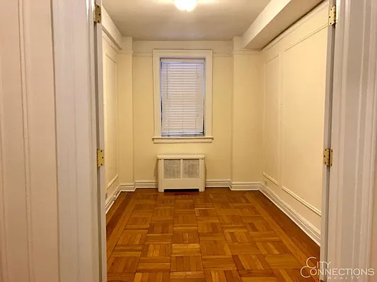 Rented by City Connections Realty | media 12