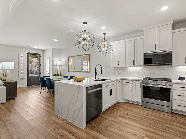 8683 Dynasty Ln — Photo 3