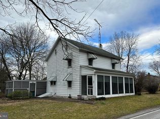 542 Oxford Rd, New Oxford, PA 17350