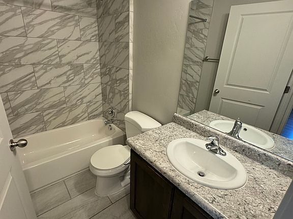 5th image of 855 W 800 S APT 5