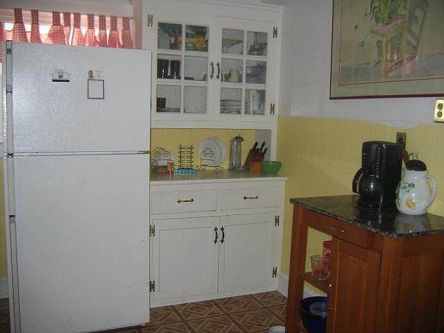 2nd image of 146 Franklin Rd