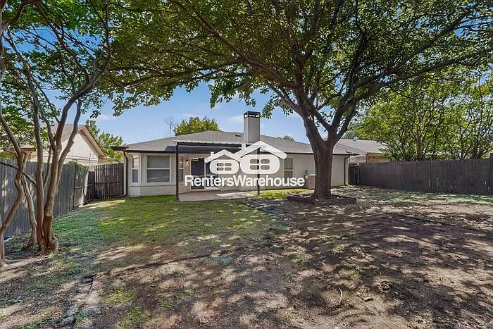 6529 Blue Grass Dr — Photo 36
