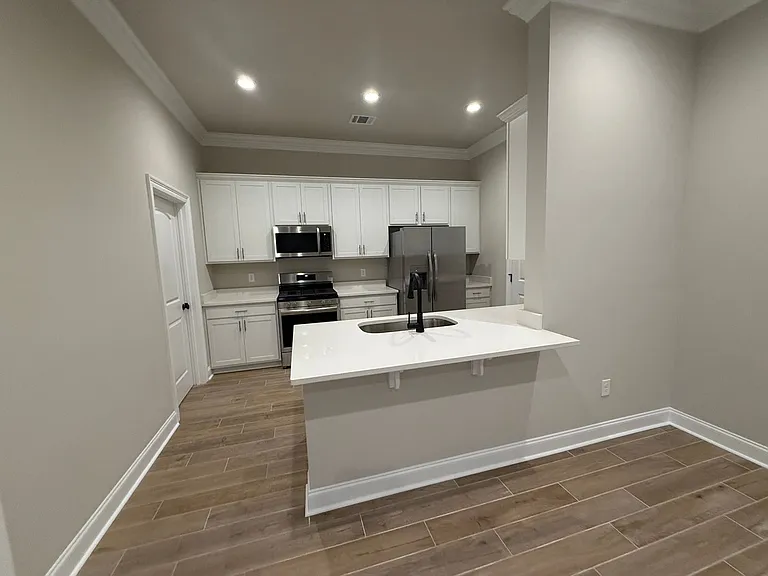 4609 Deep Creek Dr — Photo 12