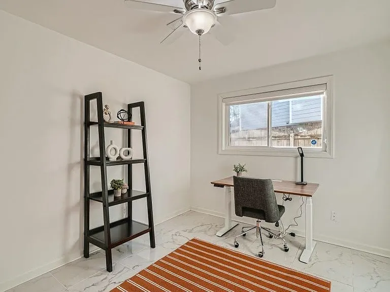 4438 Glengary Dr NE — Photo 19