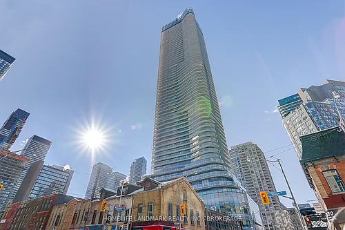 11 Wellesley St W Photo 1