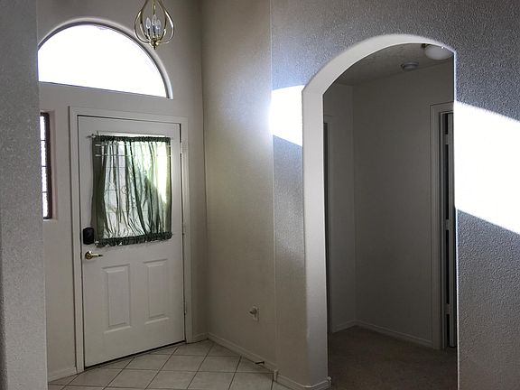 4th image of 2538 Candlewood Cir