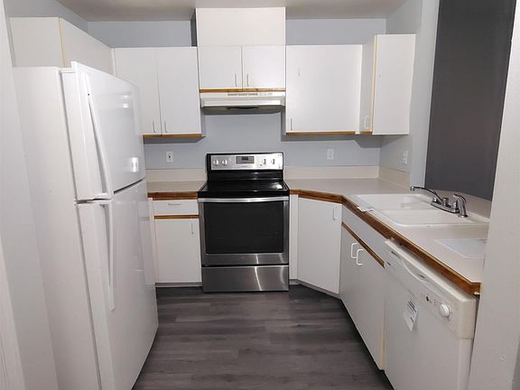 3rd image of 175 Sagebrush Ave