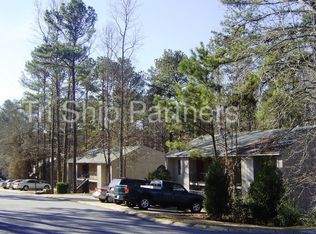 601 Little Bear Dr APT B, Palmetto, GA 30268