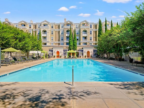 31 E Macarthur Cres APT C302