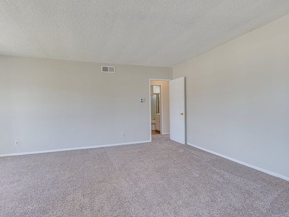5th image of 18026 Balfern Ave