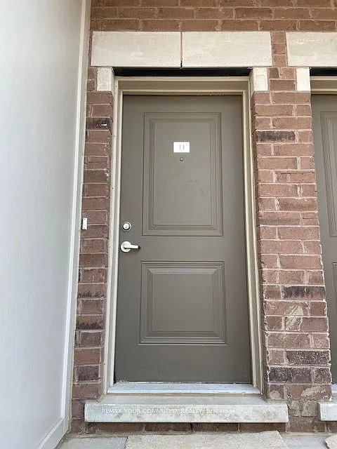 2 bed, $2,400 — Photo 3