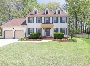 701 Wimbley Ln, Chesapeake, VA 23322
